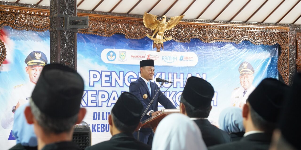 Bupati-Purbalingga-Kepala-Sekolah-Berperan-Tentukan-Masa-Depan-Generasi-Purbalingga-1280x640
